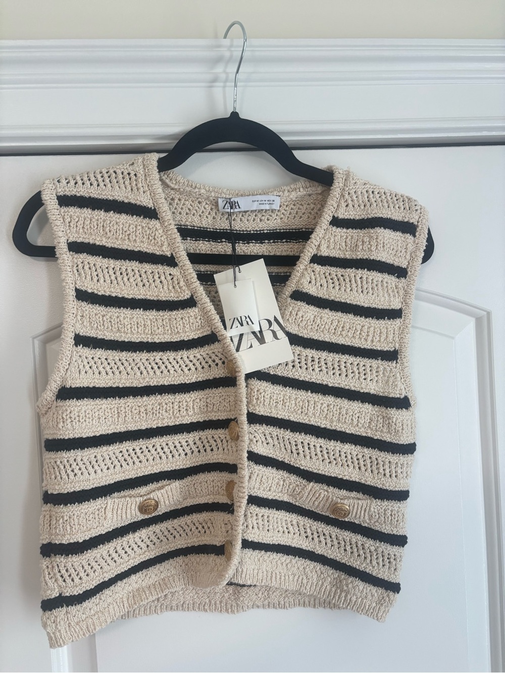 Zara Cream and Black Striped Knit Vest